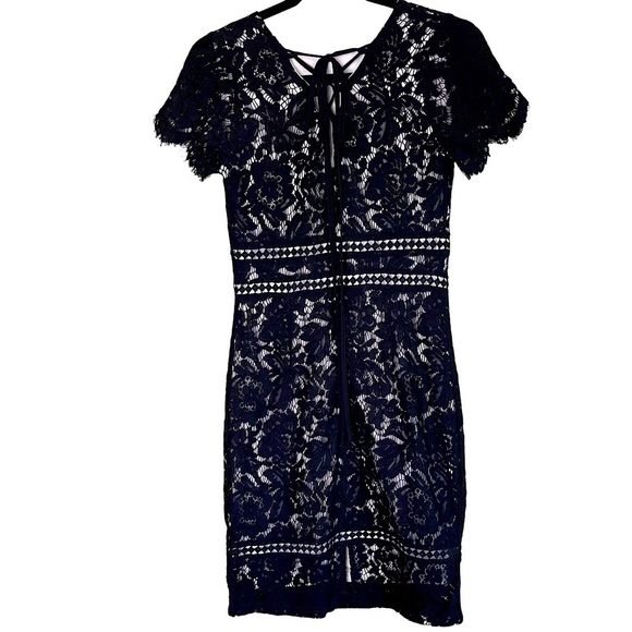 ANGEL EYE London Black Floral  Lace Dress - Picture 3 of 6